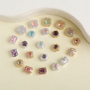 Small cube spacer beads